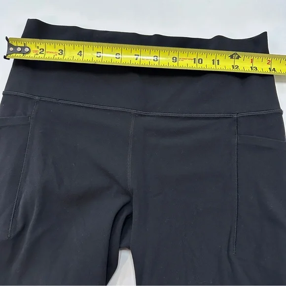 Athleta Salutation Stash Pocket II Tight Size M - Picture 9 of 11